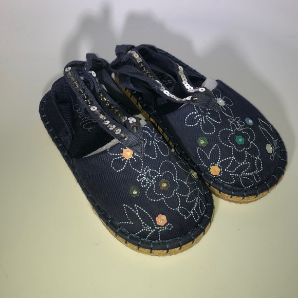 Confetti Other - Confetti Sandals Kids Blue New